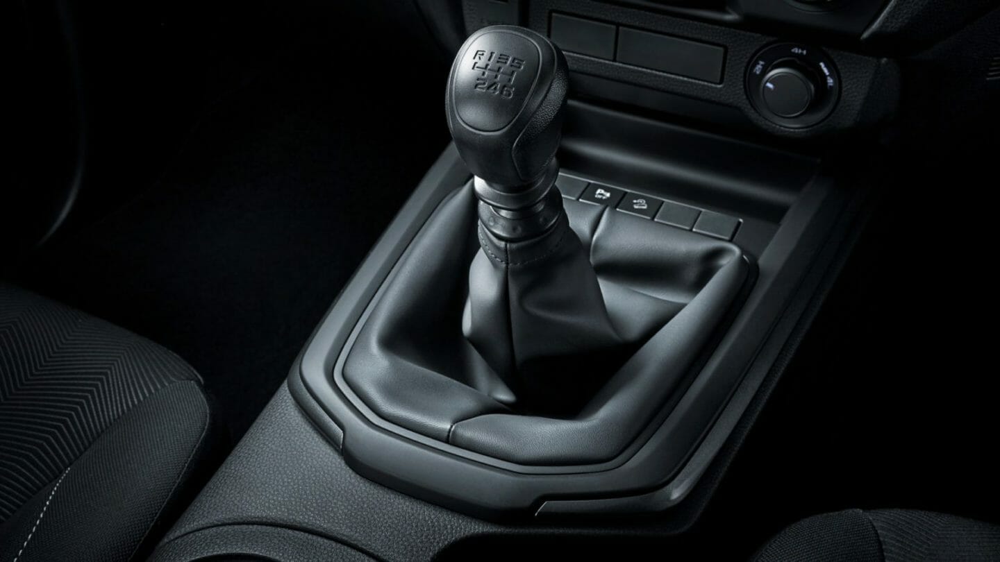 6-Speed Manual with Gear Shift Indicator (GSI)