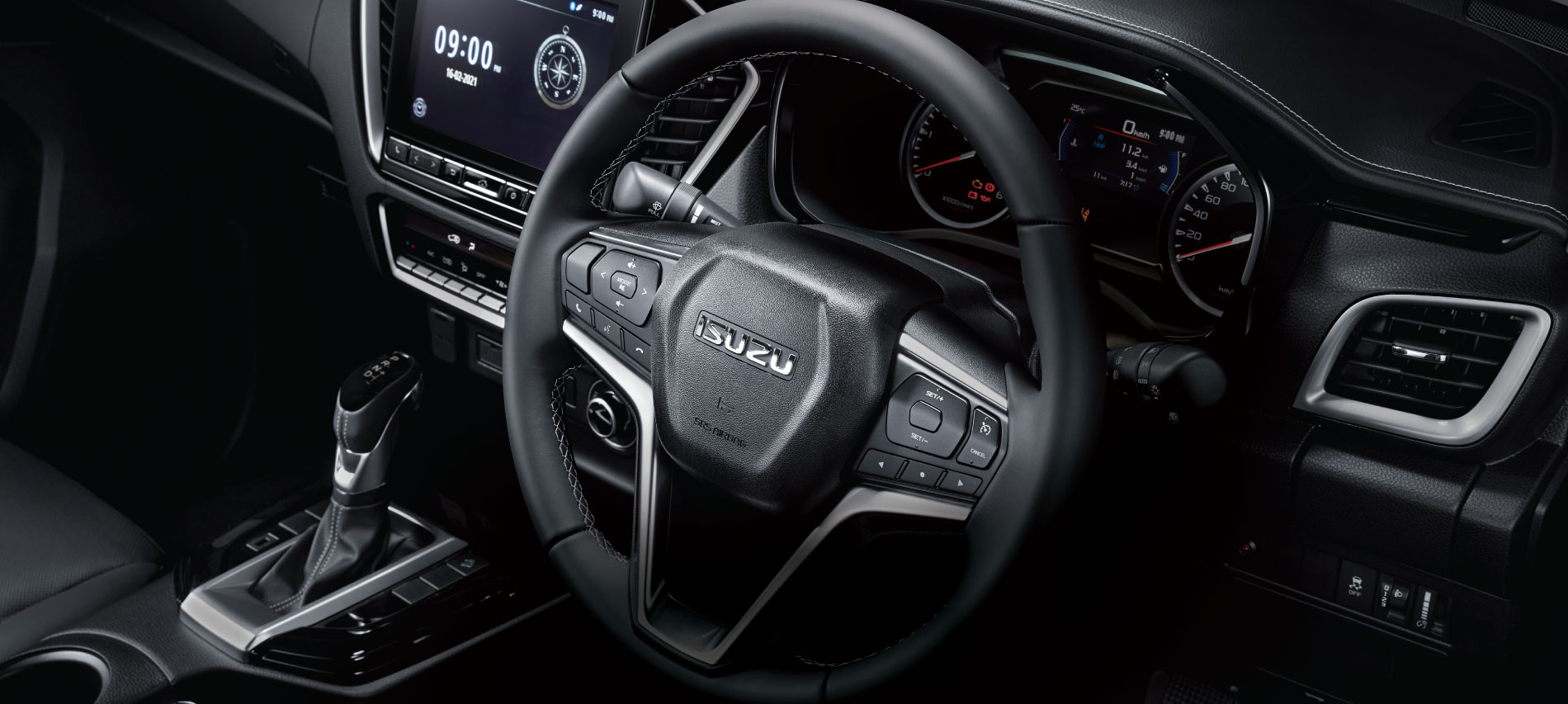 LEATHER STEERING WHEEL WITH AUDIO, BLUETOOTH HANDS-FREE & VOICE RECOGNITION SWITCHES